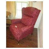RED ROSE PATTERN QUEEN ANNE STYLE RECLINER CHAIR SMOKE FREE