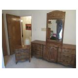 VINTAGE 1960S THOMASVILLE BEDROOM SET CONSISTING OF DRESSER MIRROR AND NIGHTSTAND 76" X 20" X 32"
