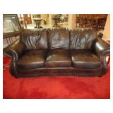 TRADITIONAL BROWN LEATHER SOFA COUCH WITH BUTTON TRIM