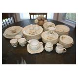 MIKASA DISH SET AVANTE PATTERN