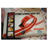 STUNT & DRAG RACE SET  ~ HOUSE