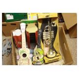 VINTAGE TOYS ~ HOUSE