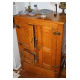 3 DOOR WOOD ICE BOX