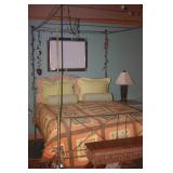QUEEN METAL CANOPY BED