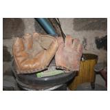 BASEBALL MITTS