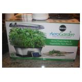 MIRCLE GRO AREO GARDEN