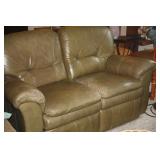 LEATHER LOVE SEAT 
