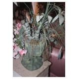 MORE FLORAL ARRANGEMENT