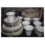 LENOX SOLITAIRE CHINA