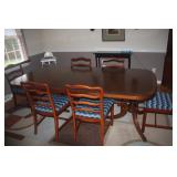 DINING ROOM TABLE + 6 CHAIRS