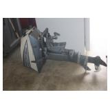 EVINRUDE BOAT MOTOR