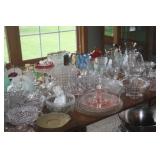 LOADS OF VINTAGE GLASSWARE