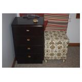 CUTE SMALL CHEST OF DRAWERS