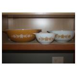 PYREX NESTING BOWLS