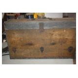 VINTAGE WOOD TOOL BOX