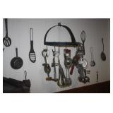 FUN VINTAGE KITCHENWARE