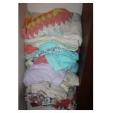 VINTAGE QUILTS ~ PICTURES BELOW