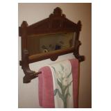 VICTORIAN TOWEL RACK
