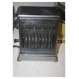 VINTAGE TOASTER