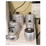 RETORO CANISTER SET