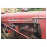 INTERNATIONAL B TRACTOR INTERNATIONAL B TRACTOR
