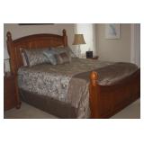 4 POSTER BED ~ QUEEN