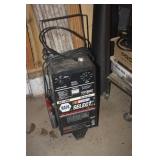 NAPA NASCAR BATTERY CHARGER
