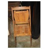 WOOD FOLDING CHAIRS