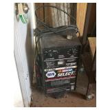 NAPA  BATTERY CHARGER