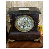 MANTLE CLOCK
