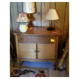 ANTIQUE OAK WASH STAND