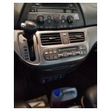 2005 HONDA ODYESSY . TEST DRIVE AT 9:30 TO 10 FRIDAY OR UNTIL SOLD