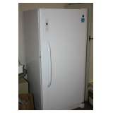 UPRIGHT FREEZER