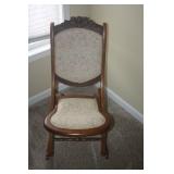 FOLDING SEWING ROCKER