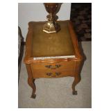 LEATHER INSERT LAMP TABLE  BY HARMONY . 20X25 . $40