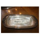 ROGER SILVER PLATED COVERED BUTTER DISH WITH GLASS INSERT $5