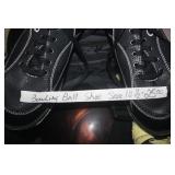 SZ 11 BOWLING SHOES MEN