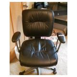 OFFICE CHAIR