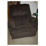 PAIR OF RECLINERS