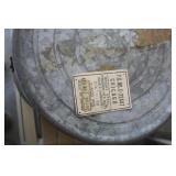 SMALL WOOD BARREL FROM CHICAGO