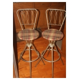 FUN FUNKY BAR STOOLS