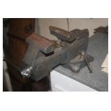 LARGE VISE