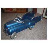 VINTAGE PEDDLE CAR