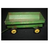 JOHN DEERE TOY TRAILER