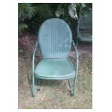 VINTAGE METAL YARD CHAIR