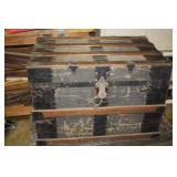 VINTAGE TRUNK