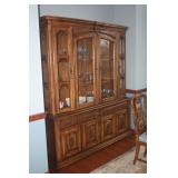 CHINA HUTCH
