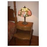 SIDE TABLE AND LAMP
