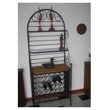 BAKERS RACK WITH WINE STORAGE