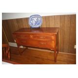 VINTAGE MAPLE SERVER